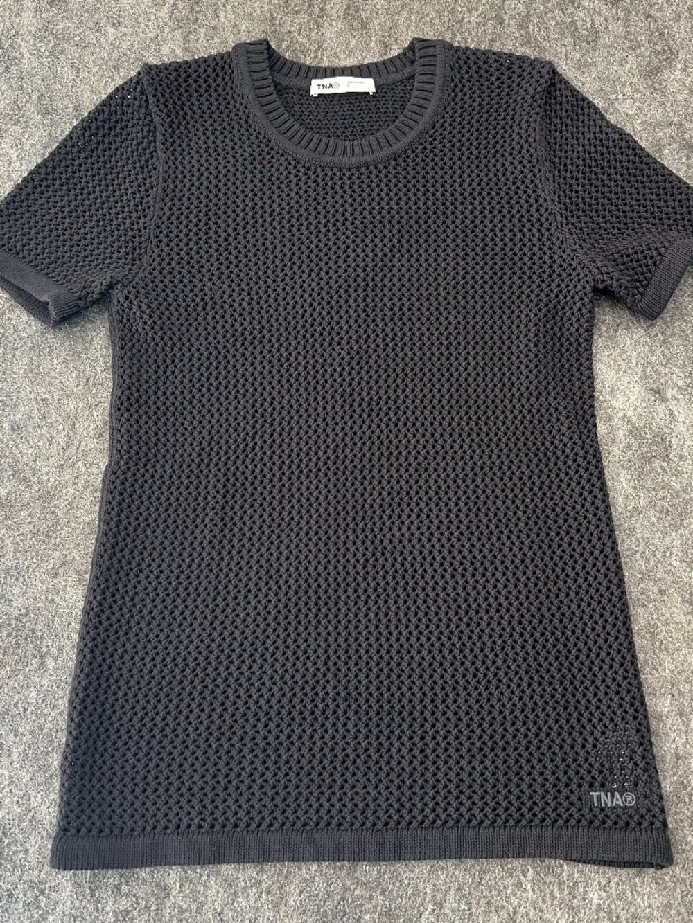 Aritzia TNA Delamont‎ Sweater Mesh short-sleeve sweater size Small